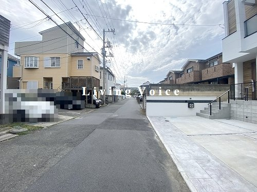 【仲介手数料０円】茅ヶ崎市東海岸南3丁目　新築一戸建て　全3棟の前面道路含む現地写真|【仲介手数料０円】茅ヶ崎市東海岸南3丁目　新築一戸建て　全3棟