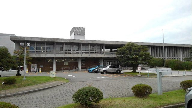 キラナの周辺|富山県立図書館まで850m