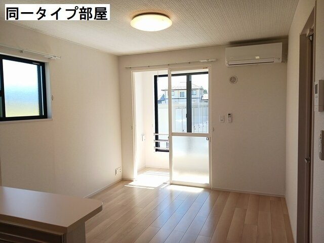 ディーテラス　Ⅱの居間・リビング|リビングです