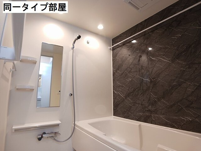 ディーテラス　Ⅱの浴室|お風呂で日々の疲れを落としましょう