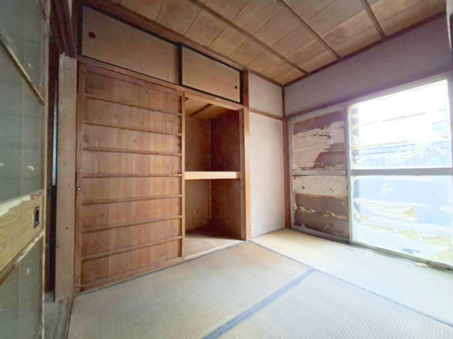 売中古戸建　静岡市清水区上清水町の和室|３帖和室：書斎や、趣味の部屋、突然の来客時や、親戚が泊まる際のゲストルームなどにも活用できます。