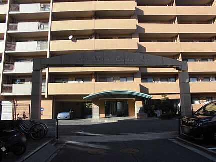 ライオンズマンション楽々園第2の外観|リフォーム済！角住戸で音漏れの心配も軽減◎