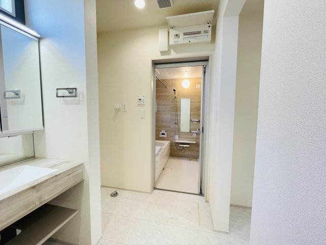 【脱衣所】 | 熊谷市赤城町1丁目　ブルーミングガーデン　新築戸建　全2棟　1号棟