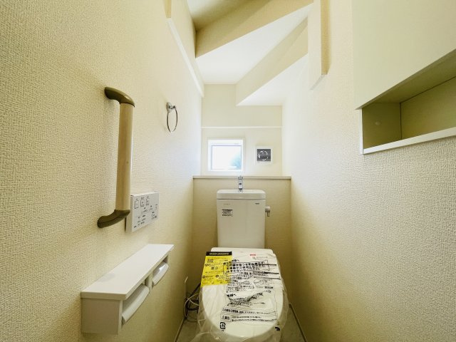 【トイレ】 | 熊谷市赤城町1丁目　ブルーミングガーデン　新築戸建　全2棟　1号棟