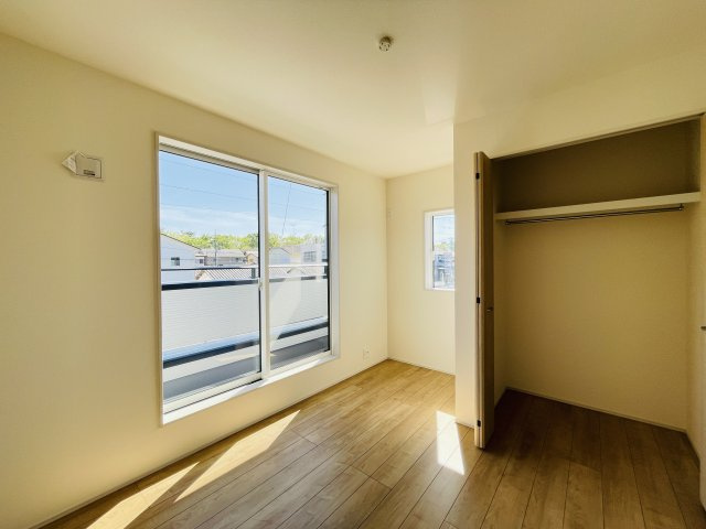 【寝室】 | 熊谷市赤城町1丁目　ブルーミングガーデン　新築戸建　全2棟　1号棟