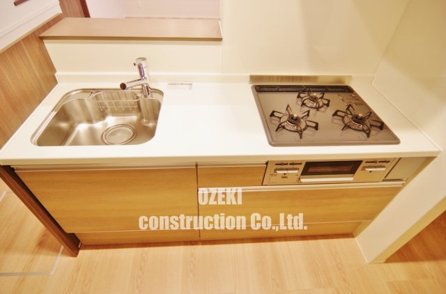 Dアヴァンス赤山のキッチン