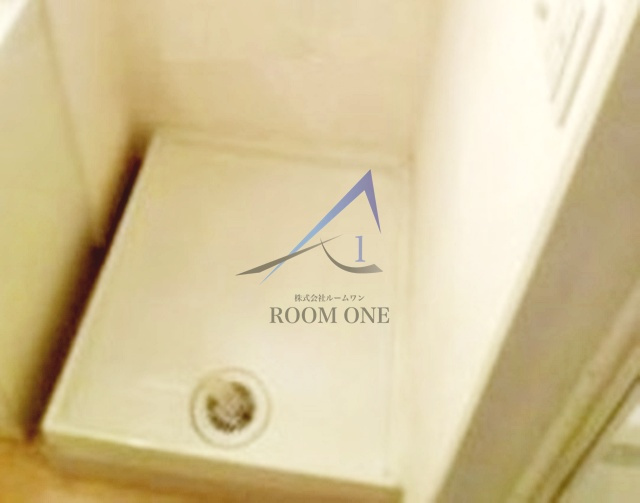 山の手三番館の設備|洗濯機置き場です。