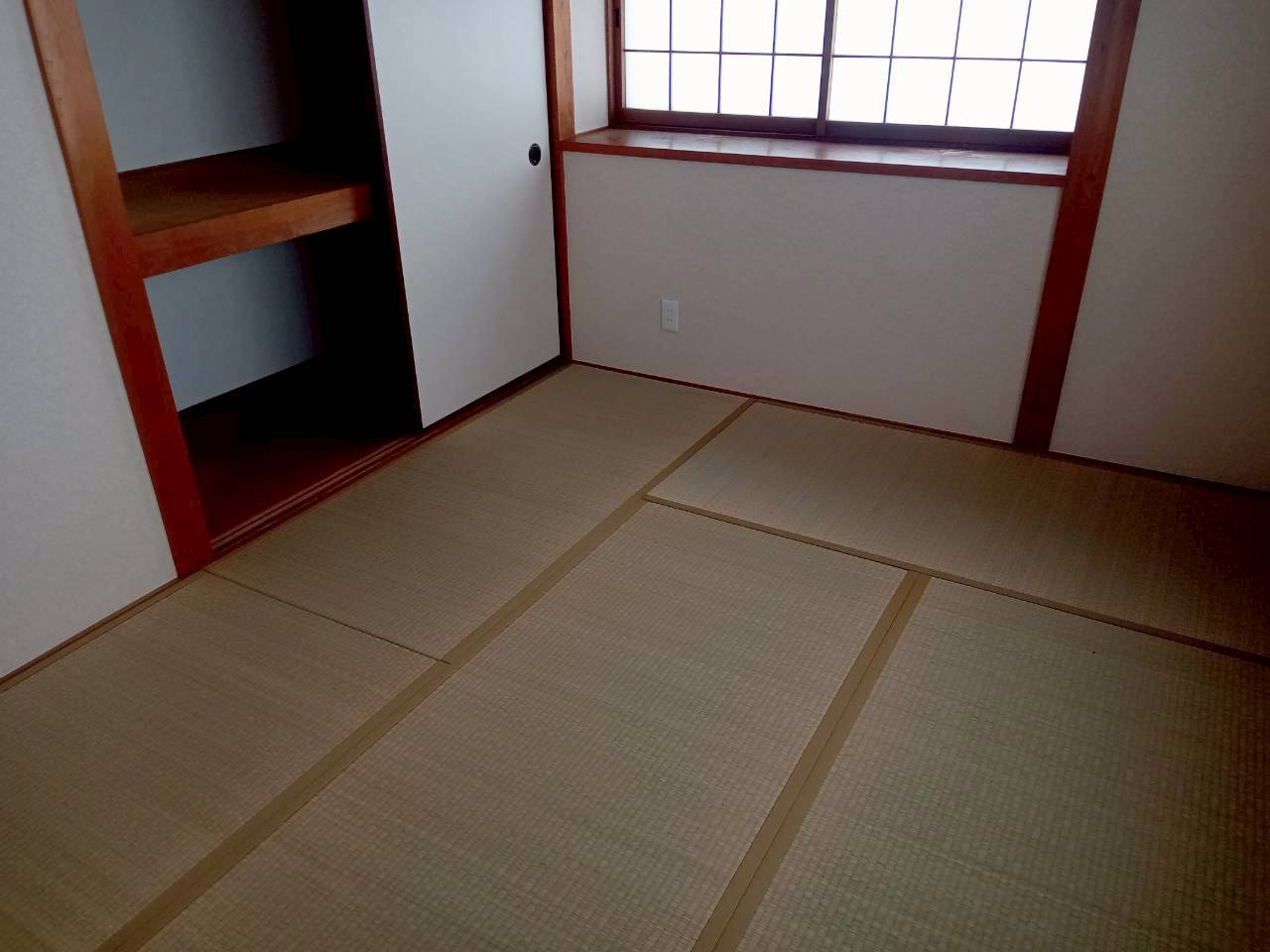 堺市東区日置荘西町5丁　中古戸建の和室
