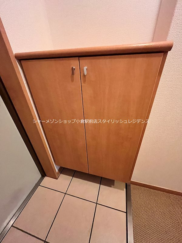 リード大手町の収納