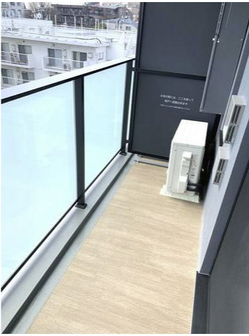JMFレジデンス学芸大学のバルコニー