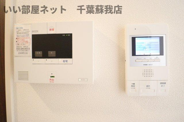 サンブライトAのエントランス|ゆとりのあるエントランスです