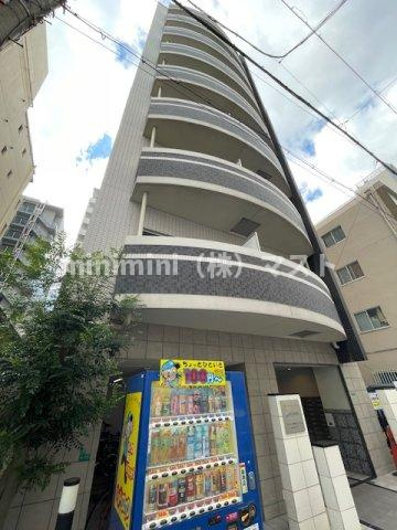 インボイス難波南レジデンスのエントランス