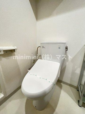 インボイス難波南レジデンスのトイレ