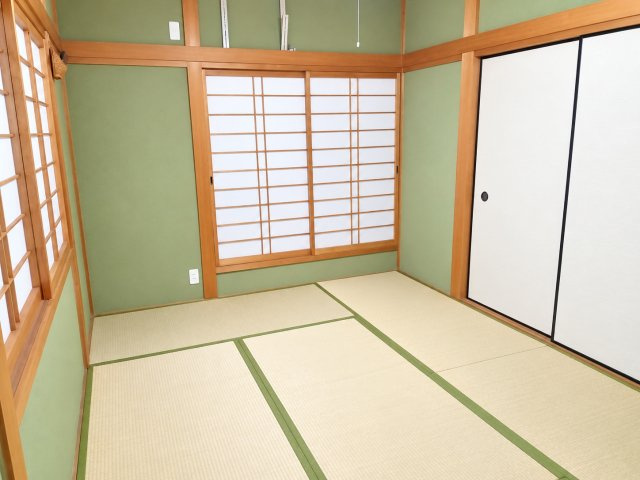 柏原市旭ヶ丘４丁目の和室