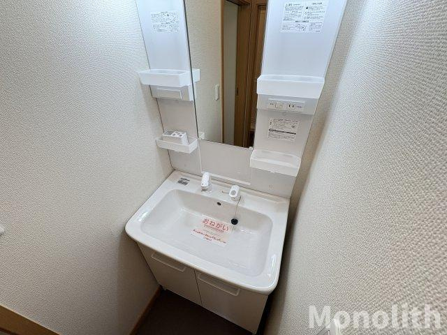 ウエストスクエアBの洗面所