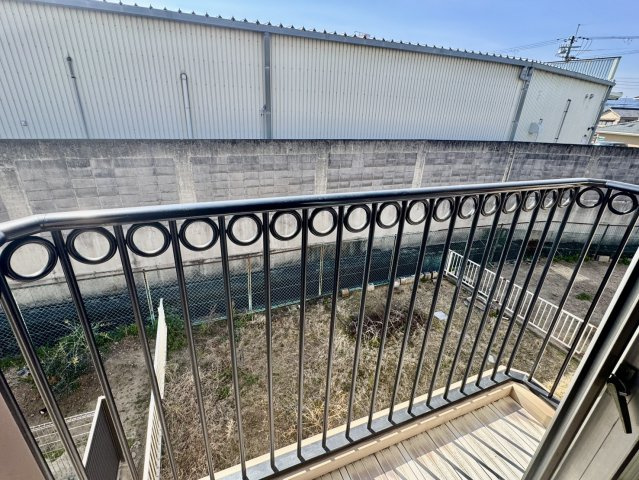 泉南市樽井４丁目中古戸建のバルコニー