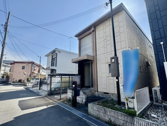 泉南市樽井４丁目中古戸建の前面道路含む現地写真