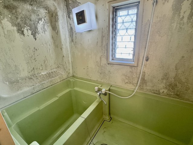 泉南市樽井４丁目中古戸建の浴室|現地見学随時受付中です。お気軽にお問い合わせください