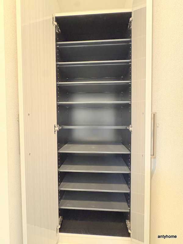 ハーモニーテラス港晴　仲介手数料無料の収納