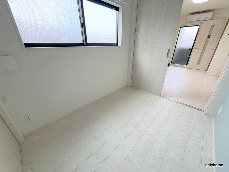 ハーモニーテラス港晴　仲介手数料無料の寝室