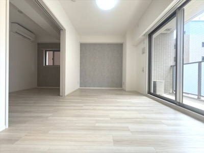 【居間・リビング】 | ParkHills安堂寺町 | リビングです