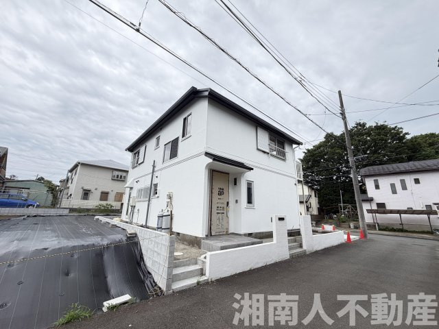 藤沢市用田２２００－３戸建て