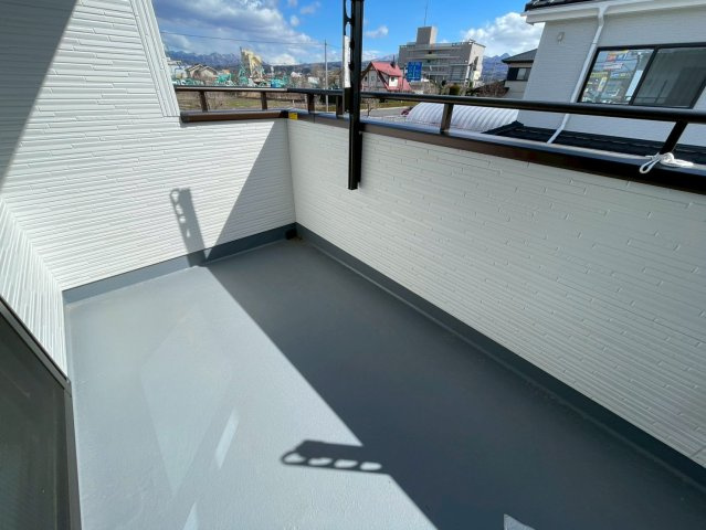 【バルコニー】 | 沼田市桜町