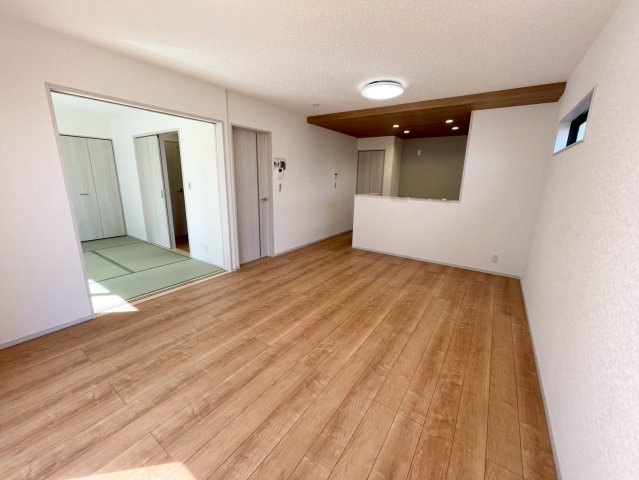 【居間・リビング】 | 沼田市桜町