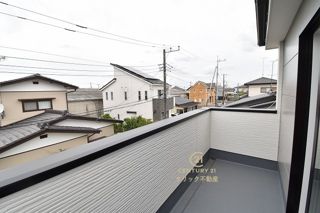 GRACE　水戸市吉沢町　3期 　限定1棟！のバルコニー|日当たり良好なバルコニーです。気分転換に出るだけでも、晴れた日にお洗濯物やお布団を一気に干すのも気持ちがいい♪