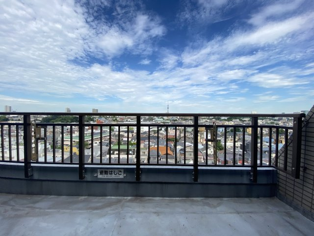 【バルコニー】