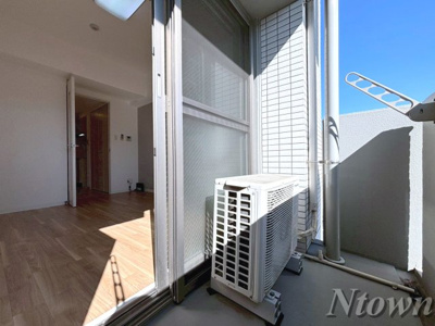 【バルコニー】 | サンフィールド | バルコニーがあります