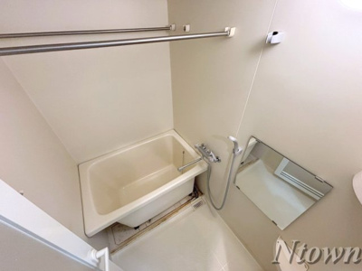 【浴室】 | サンフィールド | きれいなお風呂です