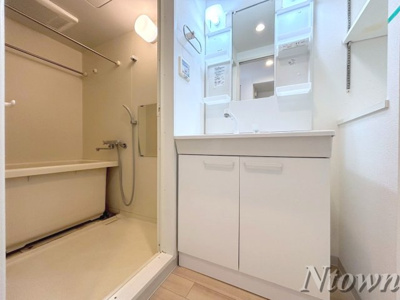 【洗面所】 | サンフィールド | ゆったりとスペースのある洗面所