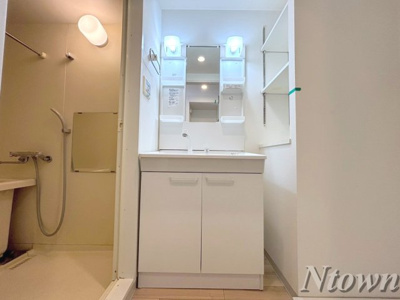 【独立洗面台】 | サンフィールド | 使いやすい独立洗面台です