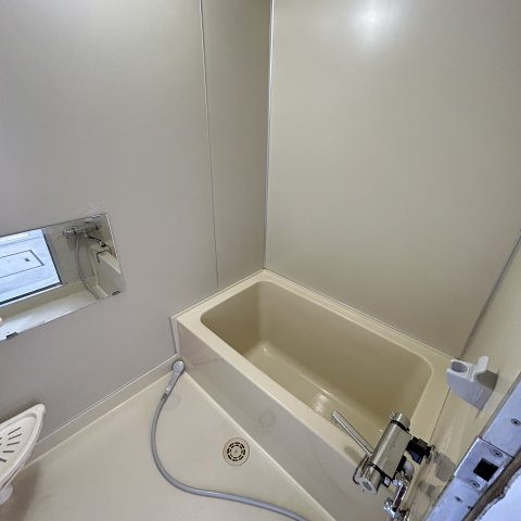 登別市千歳町4丁目5-22戸建の浴室|お風呂です