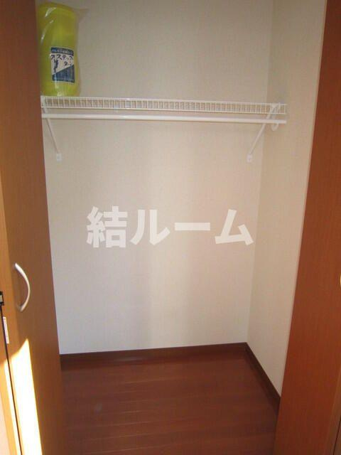練馬区貫井１丁目のアパートの収納