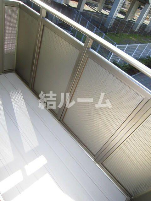 練馬区貫井１丁目のアパートのバルコニー