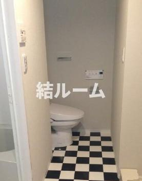 練馬区中村北１丁目の賃貸マンションのトイレ