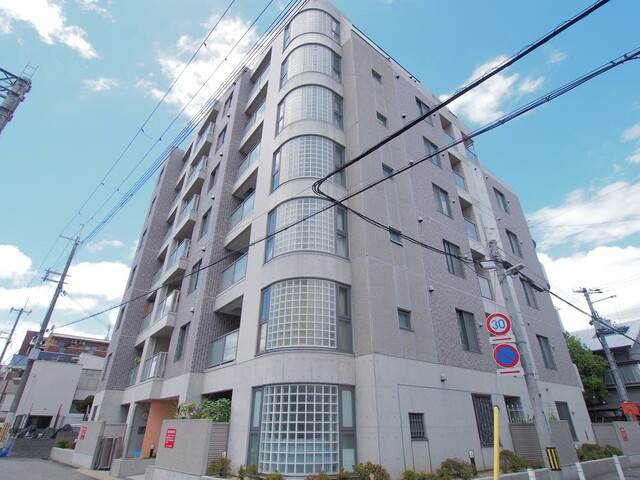 コム・クレール西宮北口の外観