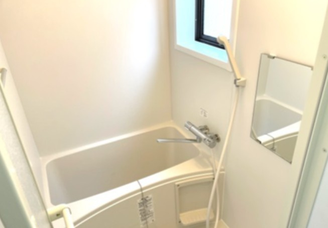 エース市川の浴室