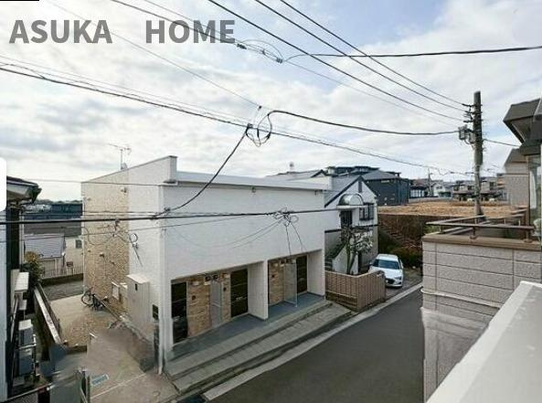 鶴見区上の宮１丁目のその他|バルコニーからの眺めです。南面が前面道路のため空を十分感じられる開放的な様子です。