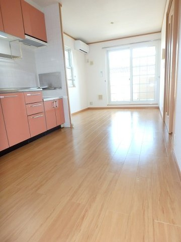 ジェルメⅡの居間・リビング