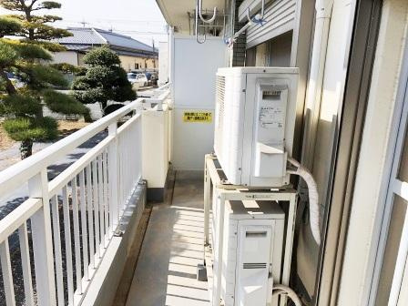 さいたま市桜区西堀６丁目の賃貸マンションの居間・リビング|きれいな内装です