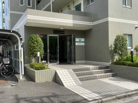 さいたま市桜区西堀６丁目の賃貸マンションのエントランス|建物の内部です