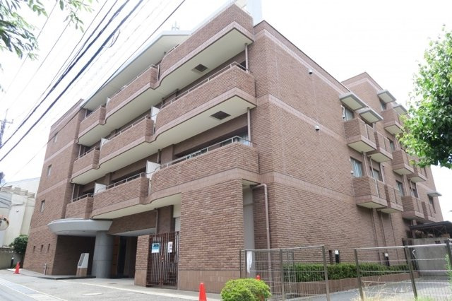 ブルームライフ向ヶ丘遊園の外観