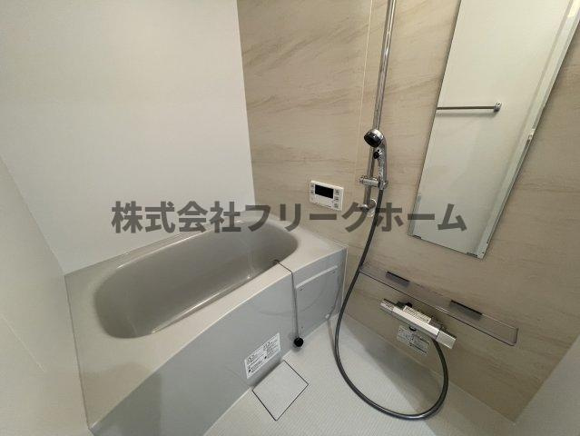 小金井市本町３丁目のアパートの浴室