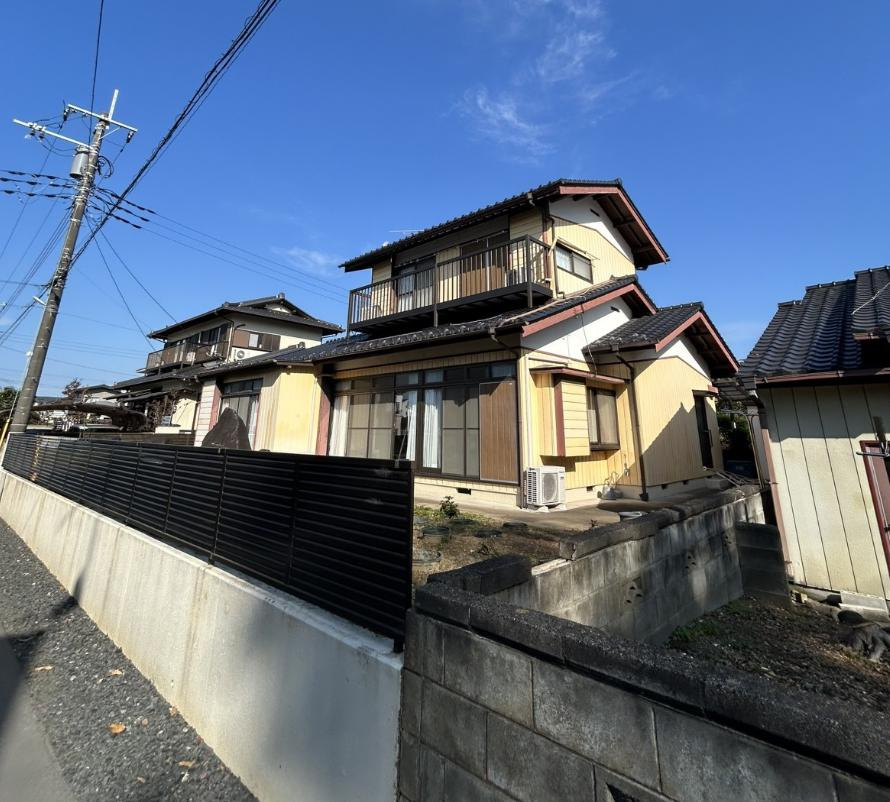 ひたちなか市大字東石川　中古戸建の外観