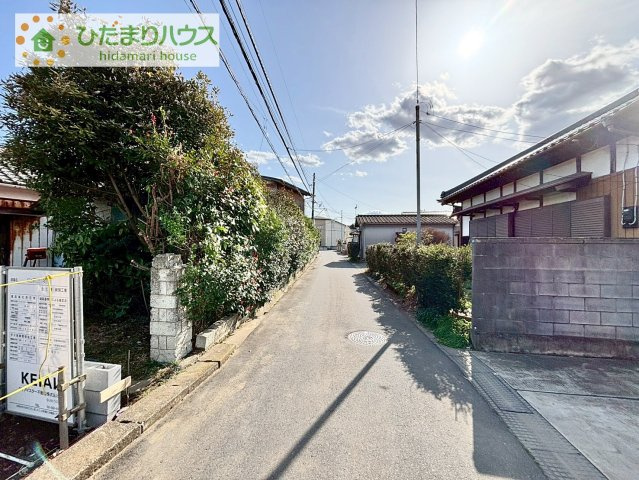 【前面道路含む現地写真】 | 土浦市北荒川沖町6期　新築戸建 | （3/15撮影）