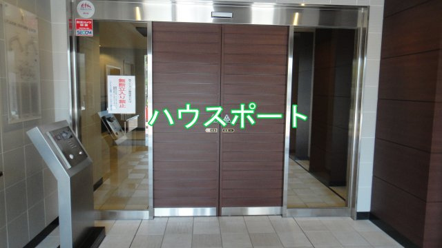【エントランス】 | パデシオン六地蔵ザ・タワーレジデンス