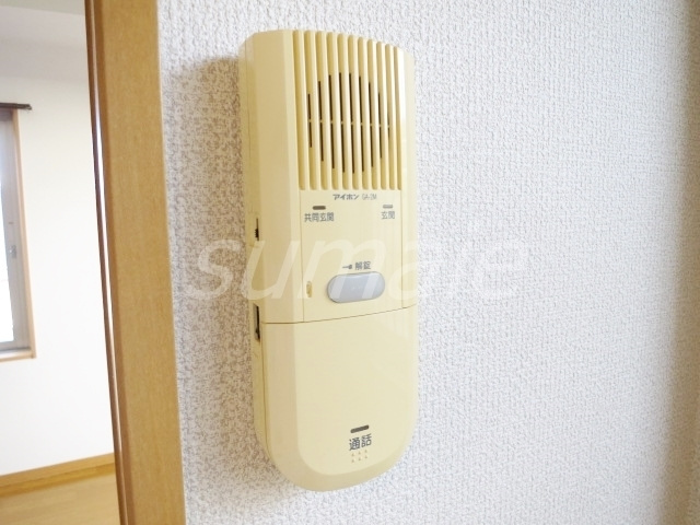 秀華六番館のセキュリティ|インターホンです！
